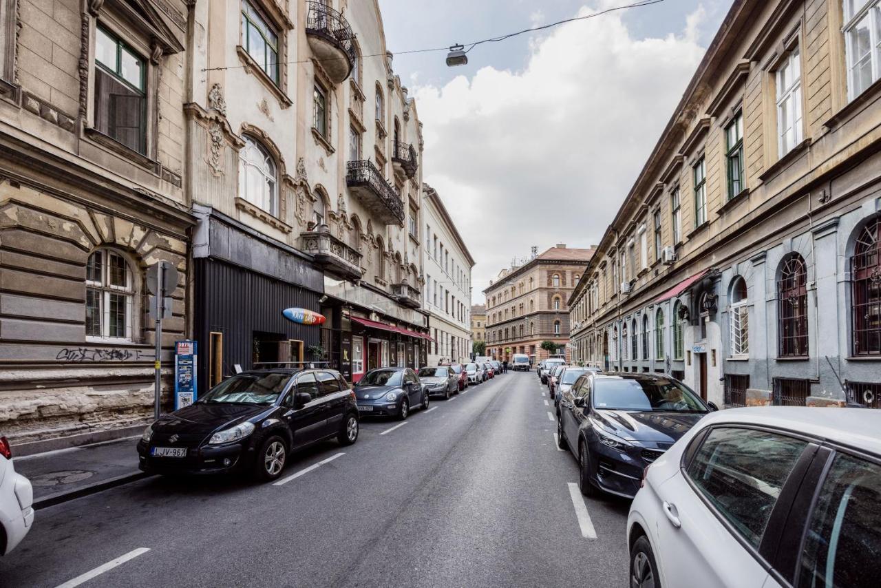Lovely Studio In The Heart Of Budapest Exterior photo